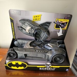 Spin Master Batman 2-in-1 Batmobile and Batboat Transforming Vehicle